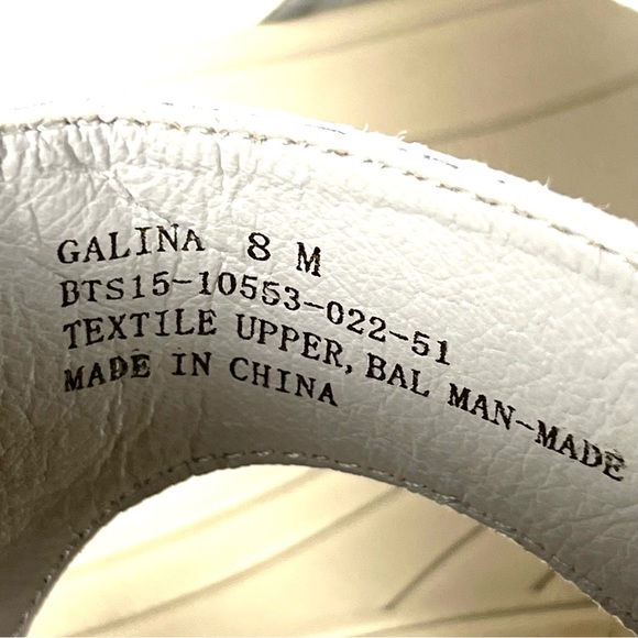 BareTraps Womens”Galina” Silver Metallic Fit Flop Size 8M - Picture 6 of 6